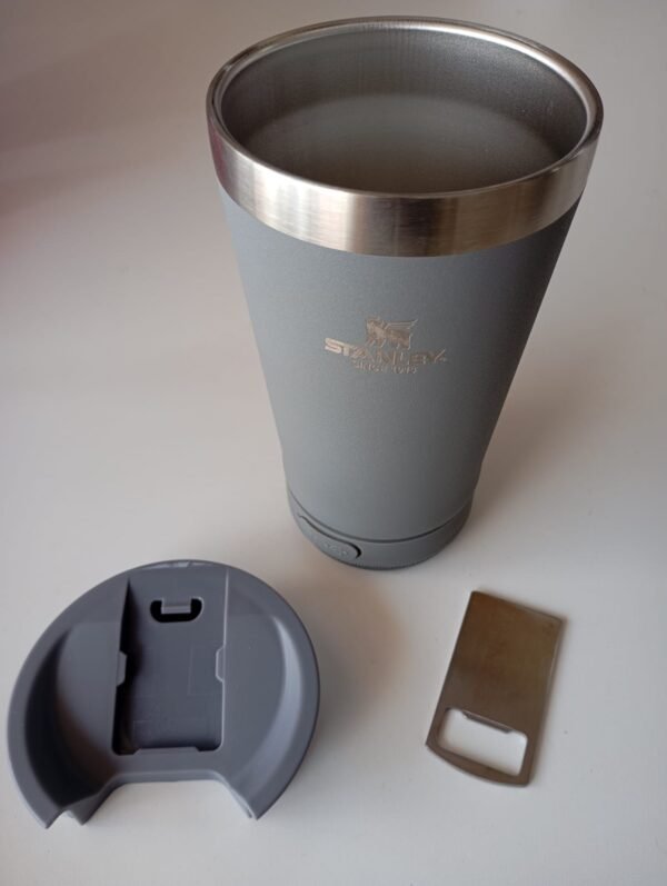 VASO SIMIL STANLEY BEER PINT DE CERVEZA  473ML C/TAPA + ABRIDOR